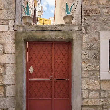 Patricia Apartman Trogir