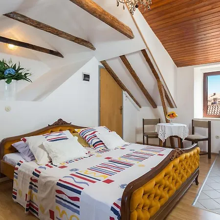 Apartament Patricia Trogir