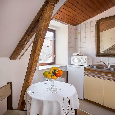 Patricia Apartament *